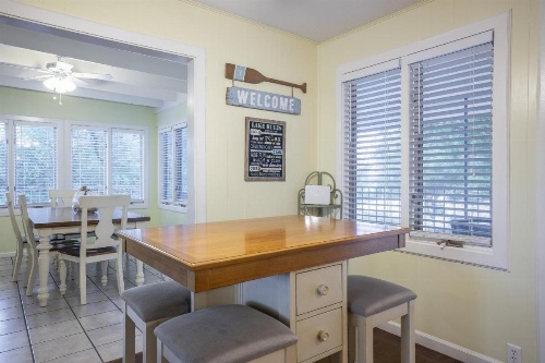 Blues Escape Home image 11