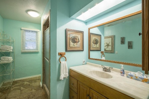 Blues Escape Home image 15