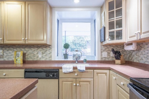 Blues Escape Home image 41