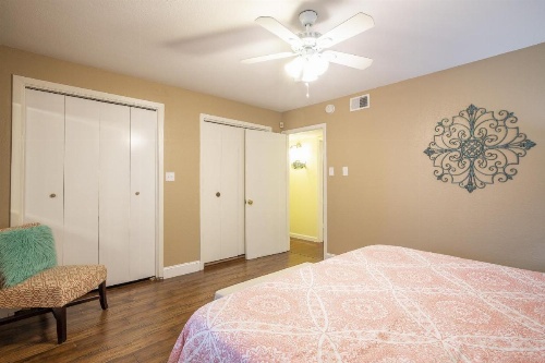 Blues Escape Home image 44