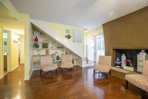 Blues Escape Home image 9